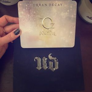 Two urban decay palettes *bonus eyelashes*